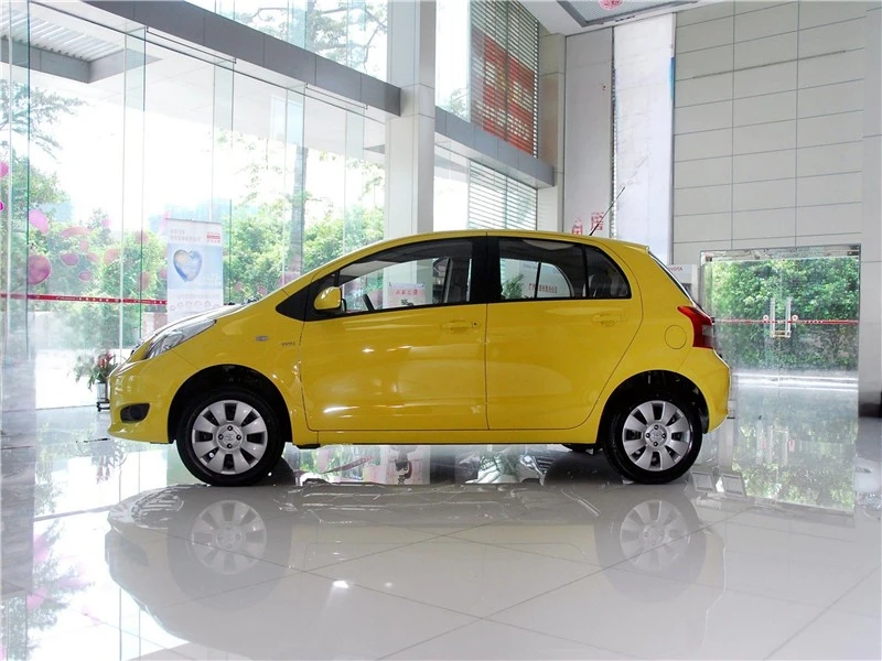 Toyota Yaris Hatchback factory